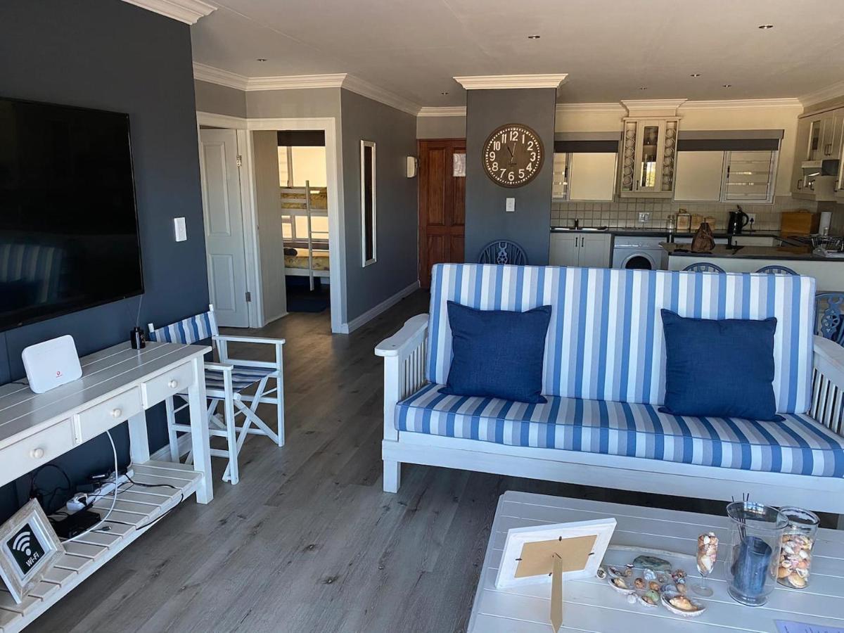 Modern Apartment Walking Distance To Main Beach Restaurants And Other Amenities Jeffreys Bay Exteriör bild