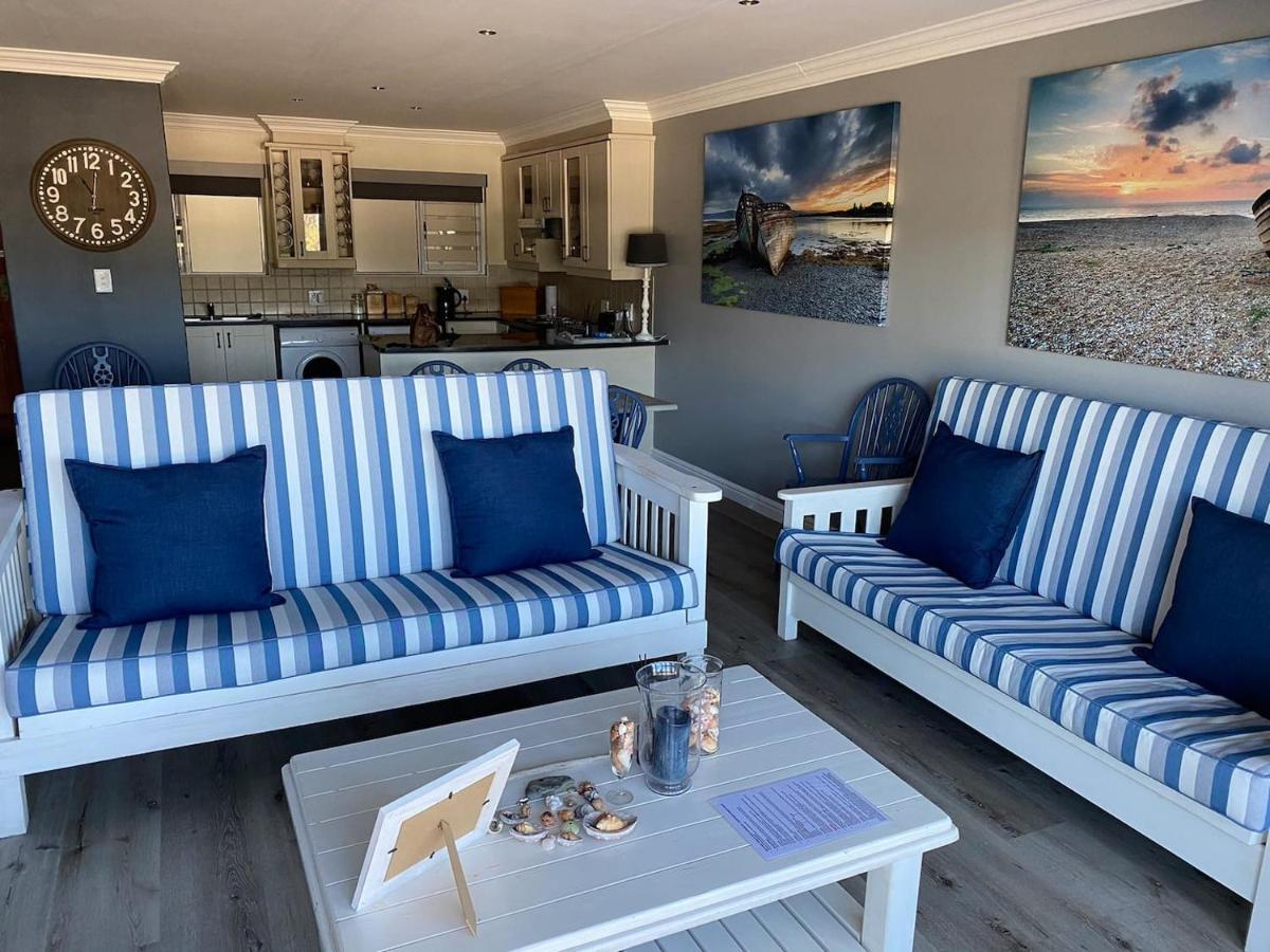 Modern Apartment Walking Distance To Main Beach Restaurants And Other Amenities Jeffreys Bay Exteriör bild