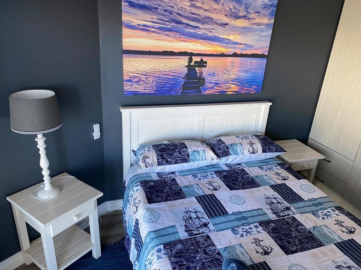 Modern Apartment Walking Distance To Main Beach Restaurants And Other Amenities Jeffreys Bay Exteriör bild